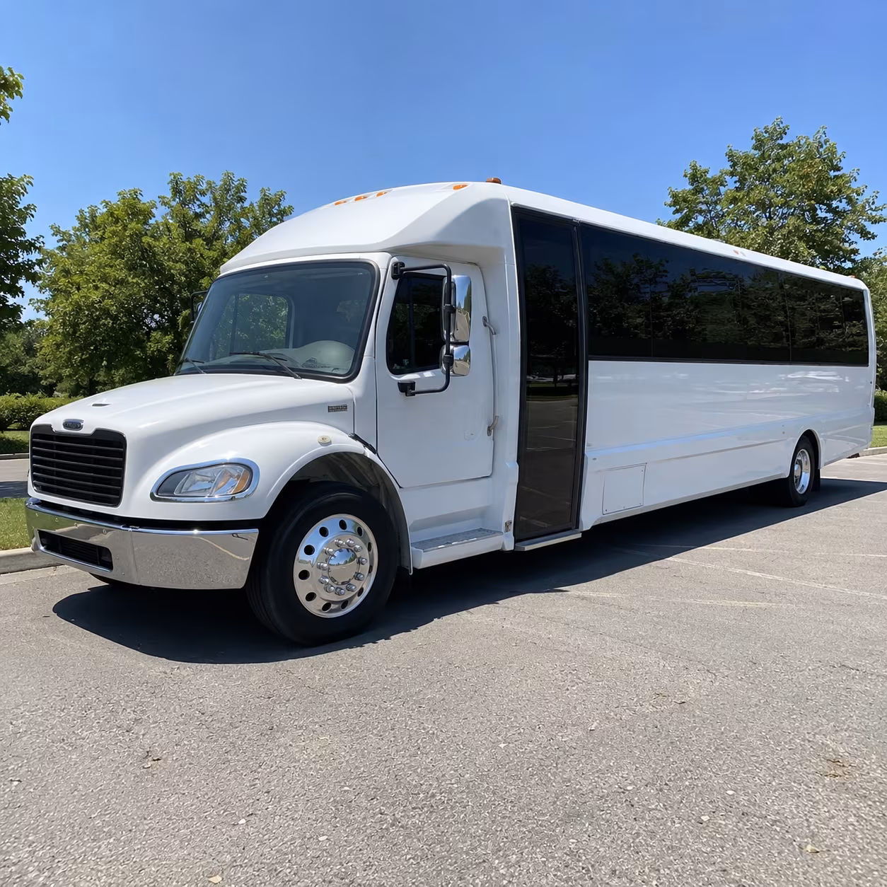 Orlando Airport Shuttle & Transportation party bus exterior