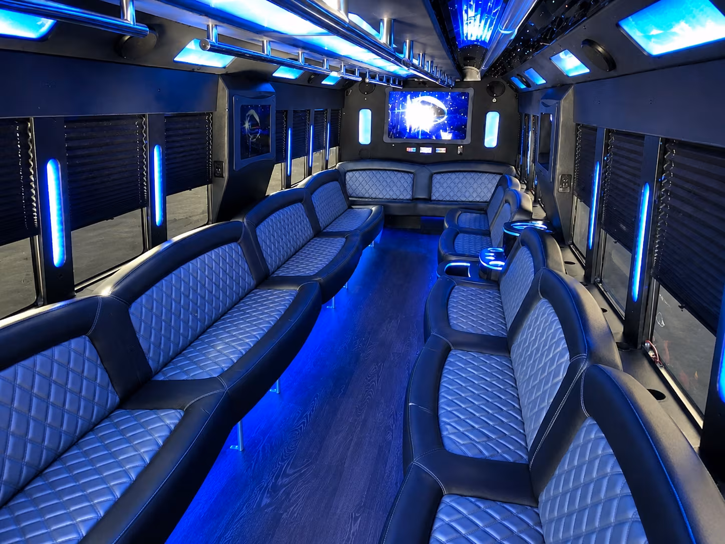 Orlando Birthday, Sweet 16, & Quinceañera Transportation onboard seating