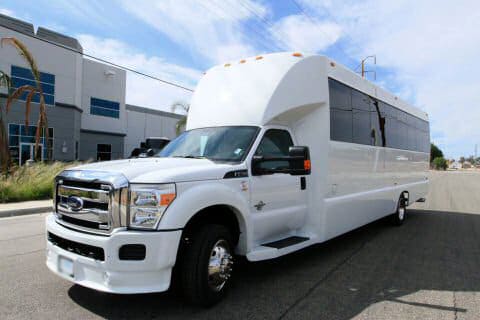 Tampa 35 Passenger Shuttle Bus